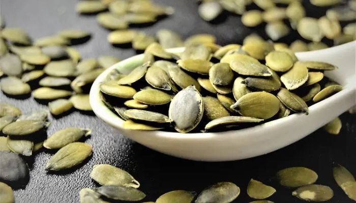 Nutritionist Unveils 3 Men&rsquo;s Health Benefits Of Pumpkin Seeds